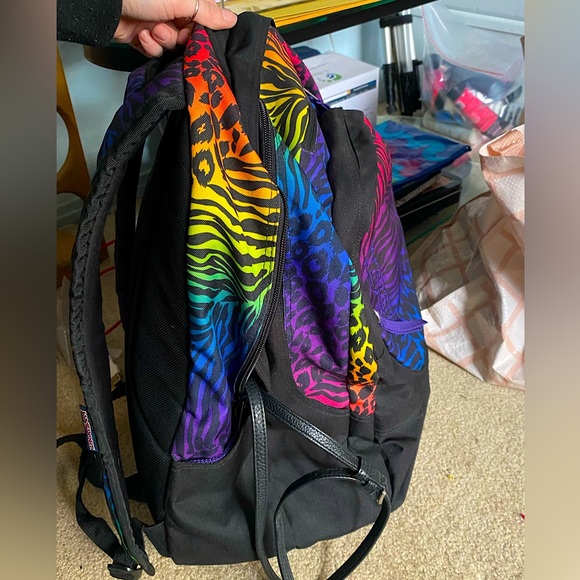 Large Jansport Backpack - Picture 4 of 7